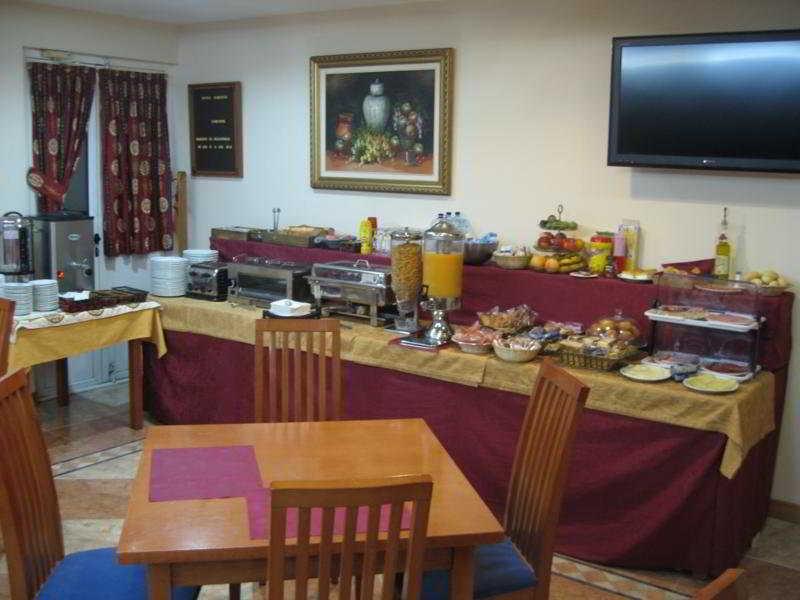 Hotel Camargo Igollo Екстер'єр фото