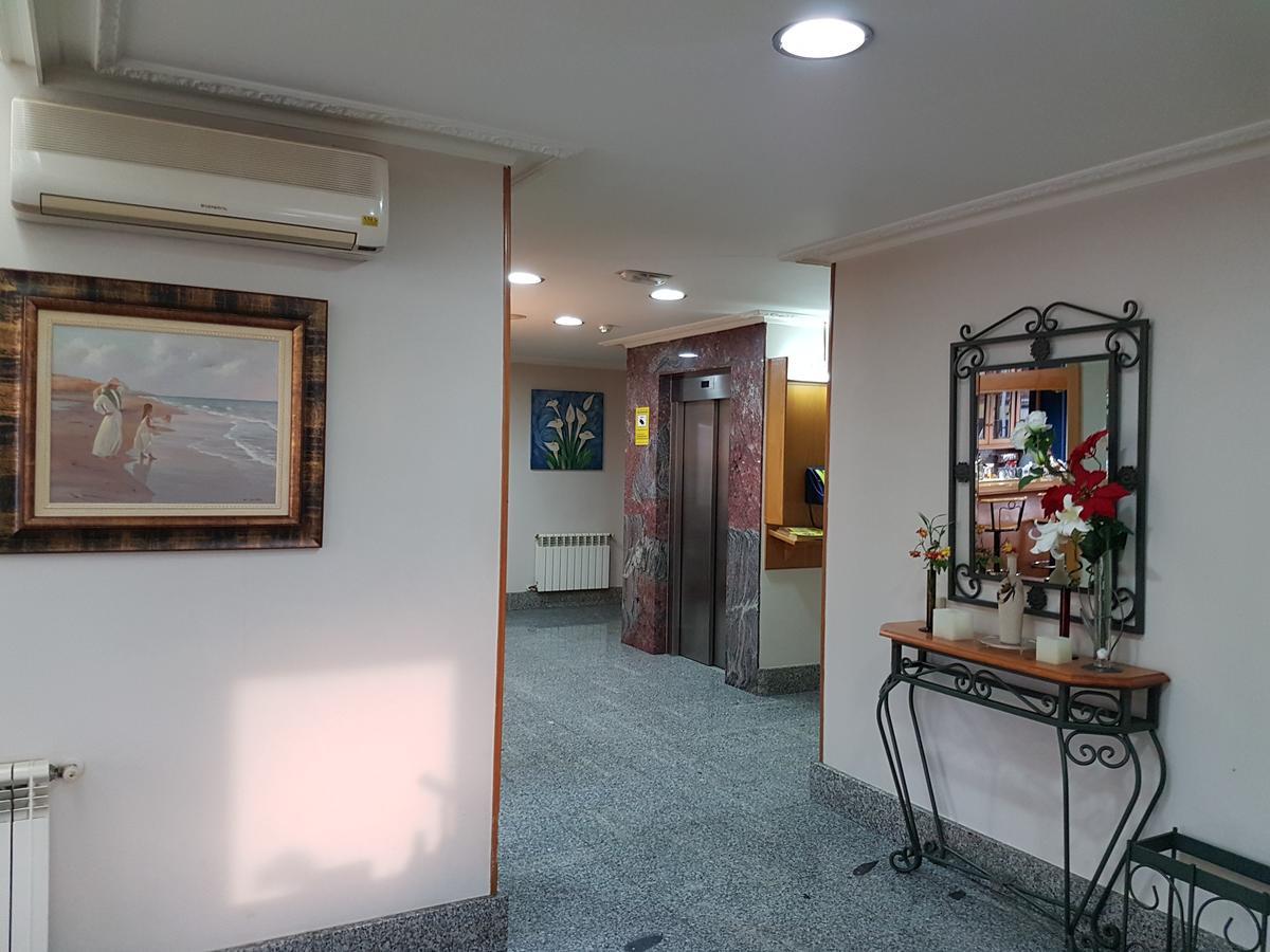 Hotel Camargo Igollo Екстер'єр фото